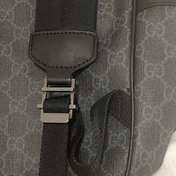 Gucci Black GG Supreme Backpack - Picture 7 of 12